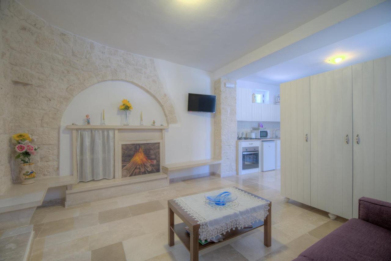 Trulli La Piazzetta By Rentbeat Daire Cocolicchio Dış mekan fotoğraf